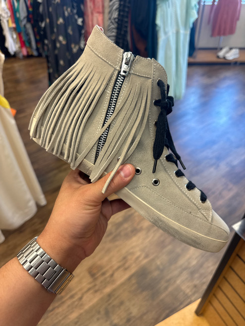 Vist Large View of Product Image Which is Used Golden Goose Mens Athletic Shoes 9