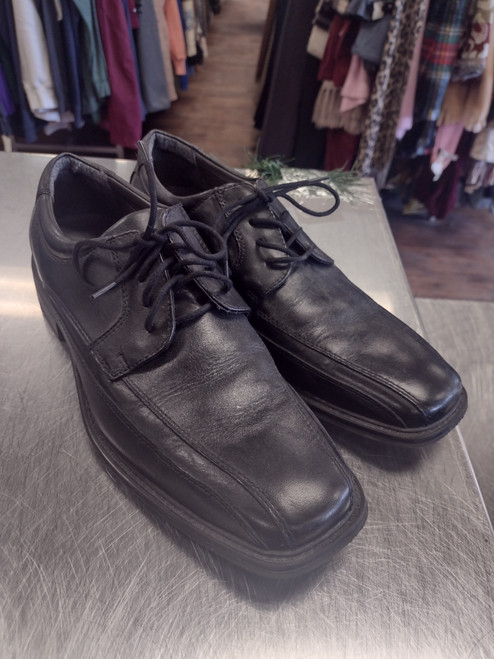 Vist Large View of Product Image Which is Used Dockers Mens Dress Shoes 9