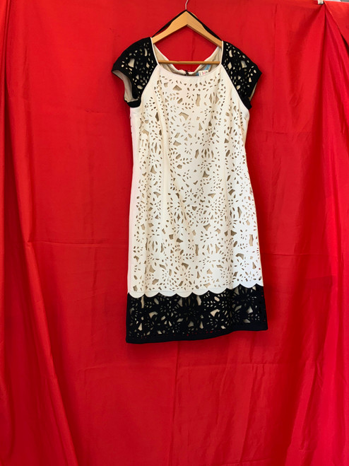 Vist Large View of Product Image Which is Used Antonio Melani Spring Short Dress P L-12/14 60009-S000577557
