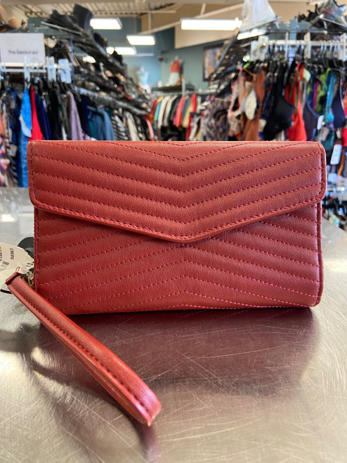 Vist Large View of Product Image Which is Used Unbranded Wristlet