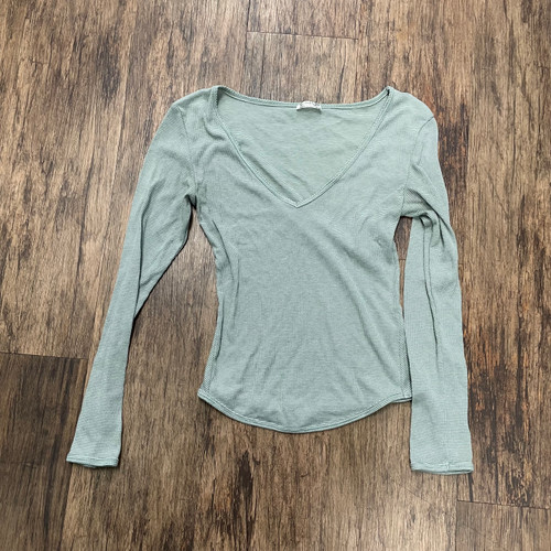 Vist Large View of Product Image Which is Used Free People Long Sleeve T-Shirt M-8/10