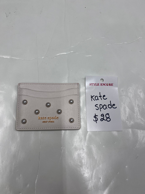 Vist Large View of Product Image Which is Used Unbranded Leather Wallet