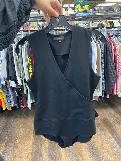 Vist Large View of Product Image Which is Used Babaton Sleeveless Top S-4/6 60119-S000091450