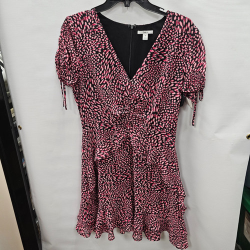 Vist Large View of Product Image Which is Used Bar Iii Short Dress B M-8/10