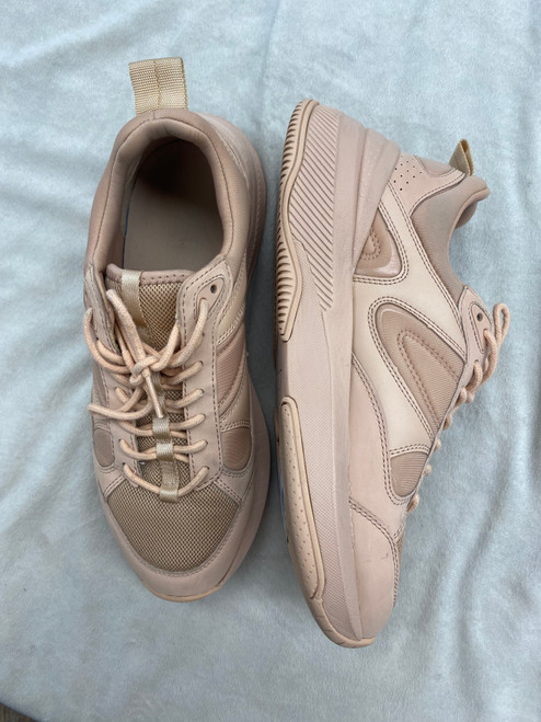 Used Zara Performance Shoes 8.5 60119-S000091490