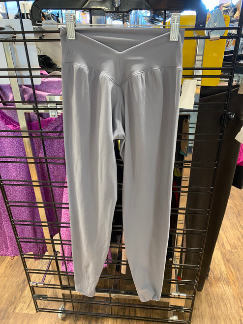 Vist Large View of Product Image Which is Used Unbranded Active Leggings 6-28