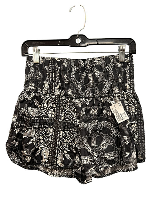 Used Free People Active Shorts 8-29 60085-S000328086 Vist Large View of Product Image Which is Used Free People Active Shorts 8-29