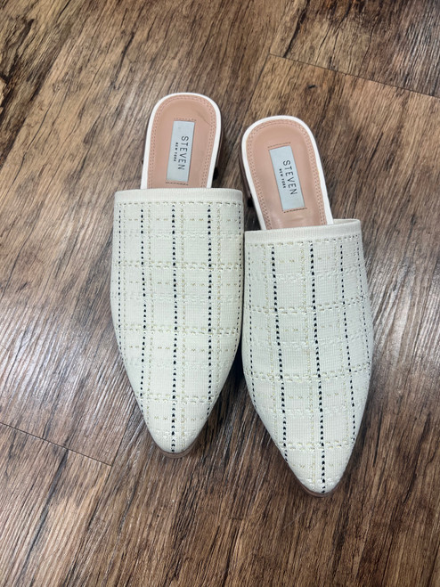 Vist Large View of Product Image Which is Used Steven Flats 8.5 60076-S000770128