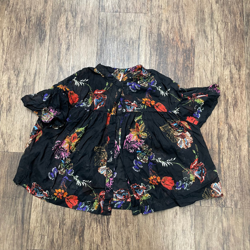 Vist Large View of Product Image Which is Used Free People Short Sleeve Top M-8/10