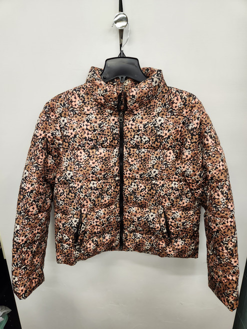 Vist Large View of Product Image Which is Used Time And Tru Short HeavyCoat S-4/6