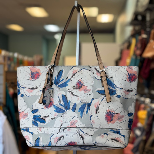 Vist Large View of Product Image Which is Used Guess Small Handbag