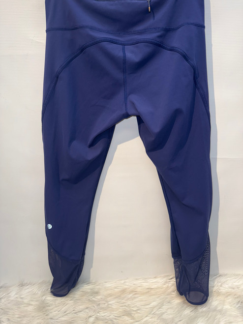 Vist Large View of Product Image Which is Used Lululemon Athletica Active Leggings 8-29 60132-S000096924