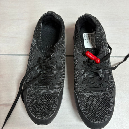 Used Skechers Performance Shoes 8.5 60093-S000355212