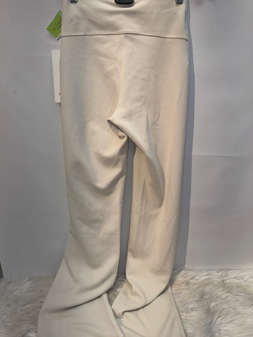 Vist Large View of Product Image Which is Used Lululemon Athletica Active Pant 2-26 60132-S000096978