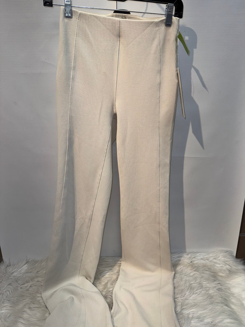 Vist Large View of Product Image Which is Used Lululemon Athletica Active Pant 2-26 60132-S000096978