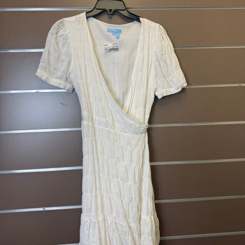 Vist Large View of Product Image Which is Used Draper James Short Dress F S-4/6
