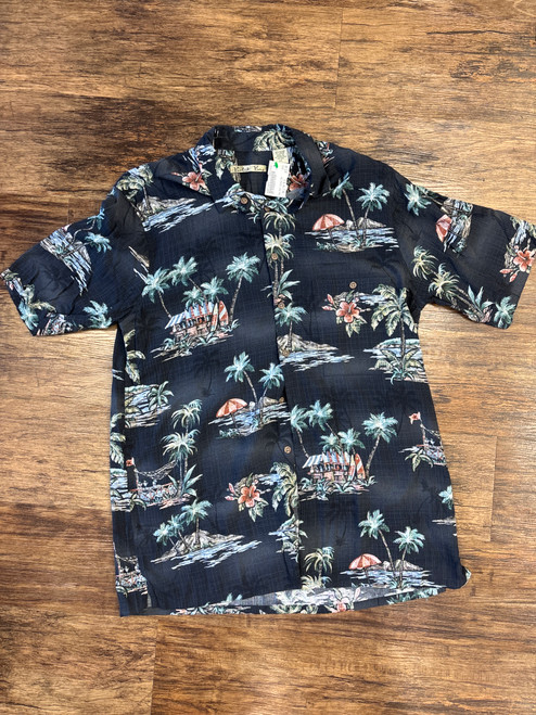 Vist Large View of Product Image Which is Used Batck Bay Mens Short Sleeve Top L/16-16.5