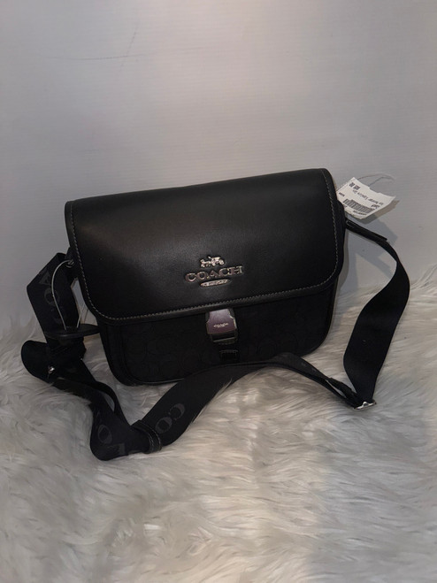 Vist Large View of Product Image Which is Used Coach Large Leather Handbag 60132-S000097104