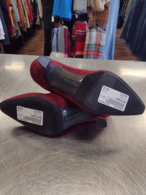 NWT Worthington Tall Boots 6.5 60112-S000420203 Vist Large View of Product Image Which is NWT Worthington Tall Boots 6.5