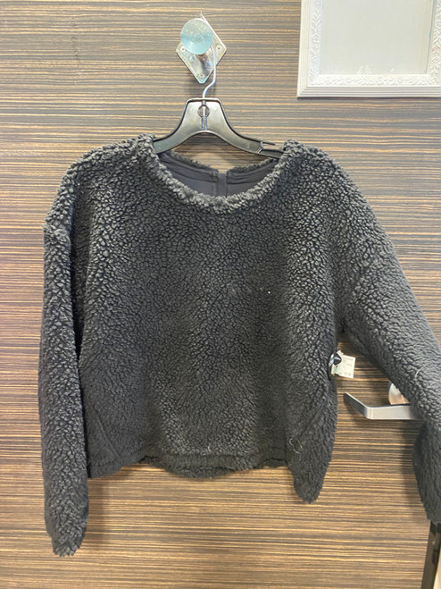 Vist Large View of Product Image Which is Used Lululemon Athletica Active Sweatshirt M-8/10