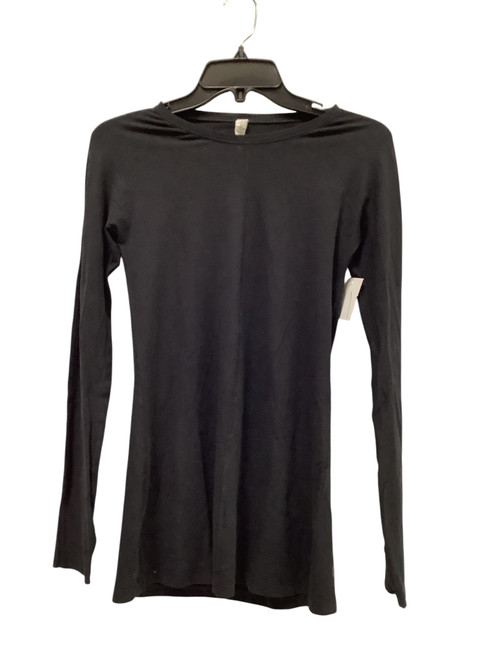 Vist Large View of Product Image Which is Used Lululemon Athletica Active Long Sleeve XS-0/2 60069-S000702576