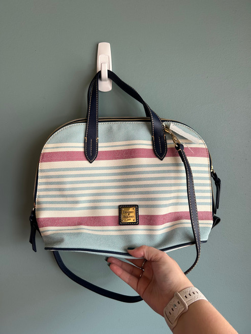 Used Dooney & Bourke Large Handbag 60039-S000723245