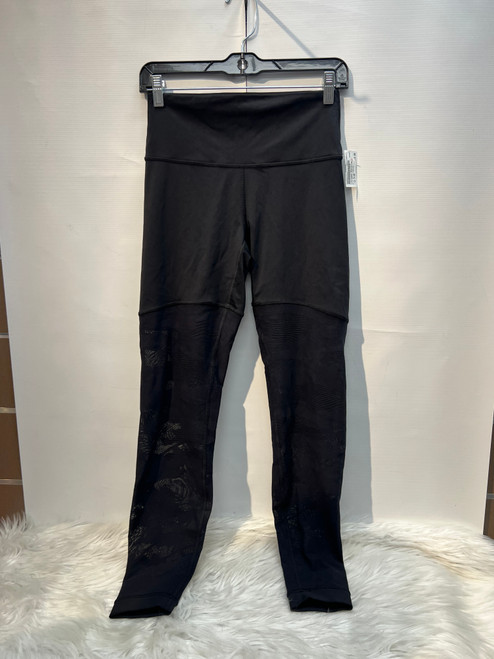 Vist Large View of Product Image Which is Used Lululemon Athletica Active Leggings 8-29 60132-S000097411