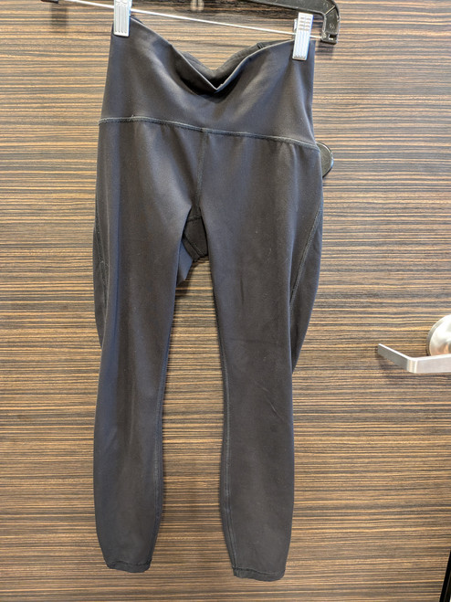 Used Lululemon Athletica Active Leggings 2-26 60100-S000280830 Vist Large View of Product Image Which is Used Lululemon Athletica Active Leggings 2-26