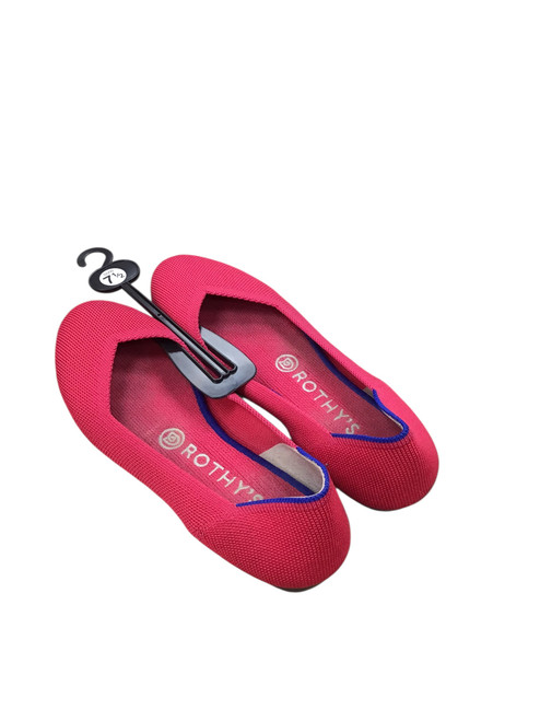 Vist Large View of Product Image Which is Used Rothy's Flats 7.5