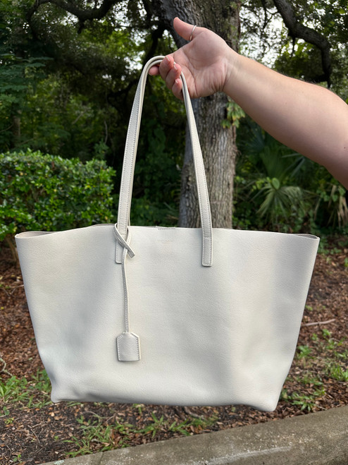 Used Yves Saint-Laurent Small Leather Handbag 60102-S000401472