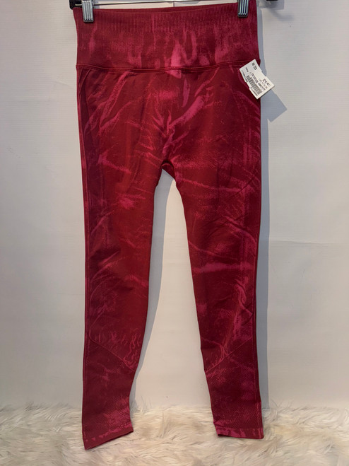 Vist Large View of Product Image Which is Used Lululemon Athletica Active Capri 6-28 60132-S000097712
