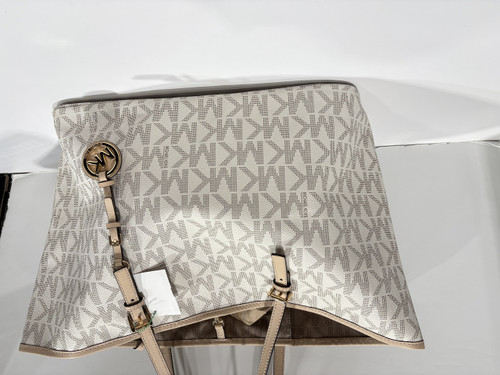 Vist Large View of Product Image Which is Used Michael Michael Kors Large Leather Handbag