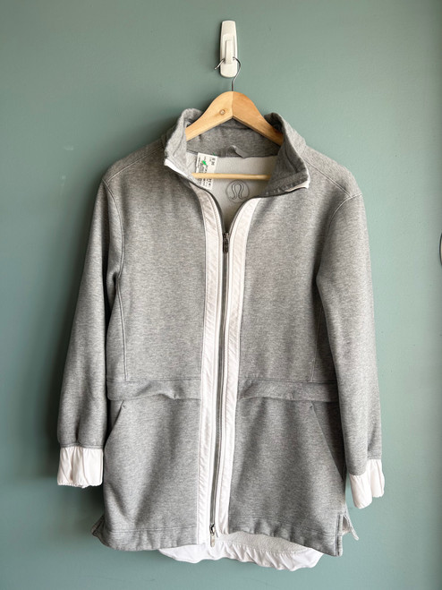 Vist Large View of Product Image Which is Used Lululemon Athletica Active Jacket S-4/6 60039-S000723697