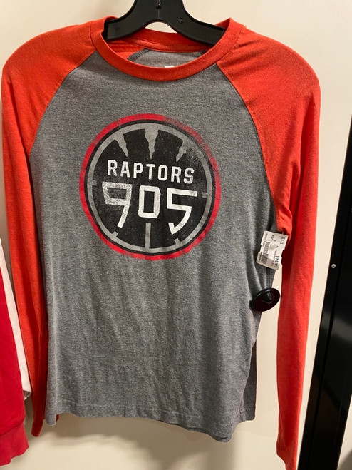 Vist Large View of Product Image Which is Used Unbranded Long Sleeve Top S-4/6