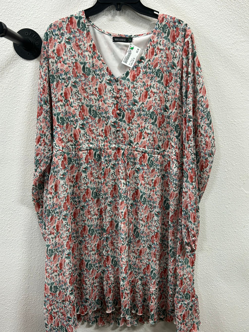 Vist Large View of Product Image Which is Used Unbranded Short Dress B L-12/14