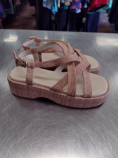 Used Me Too Wedge Sandals 7 60112-S000420651 Vist Large View of Product Image Which is Used Me Too Wedge Sandals 7