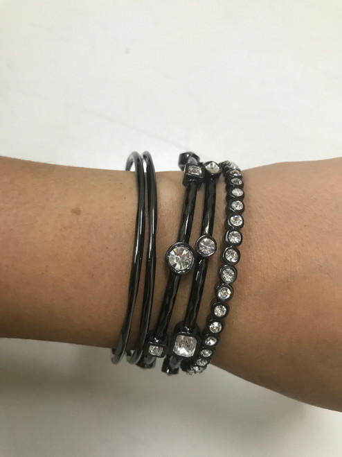 Vist Large View of Product Image Which is Used Unbranded Bracelet 60060-S000588394