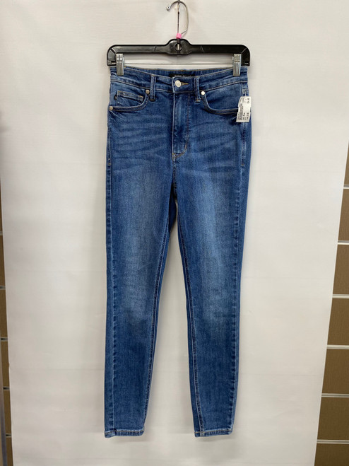 Used Judy Blue Denim 2-26 60072-S000515510 Vist Large View of Product Image Which is Used Judy Blue Denim 2-26