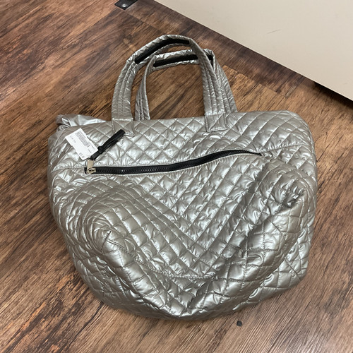 Vist Large View of Product Image Which is Used Unbranded Small Handbag 60004-S000620403
