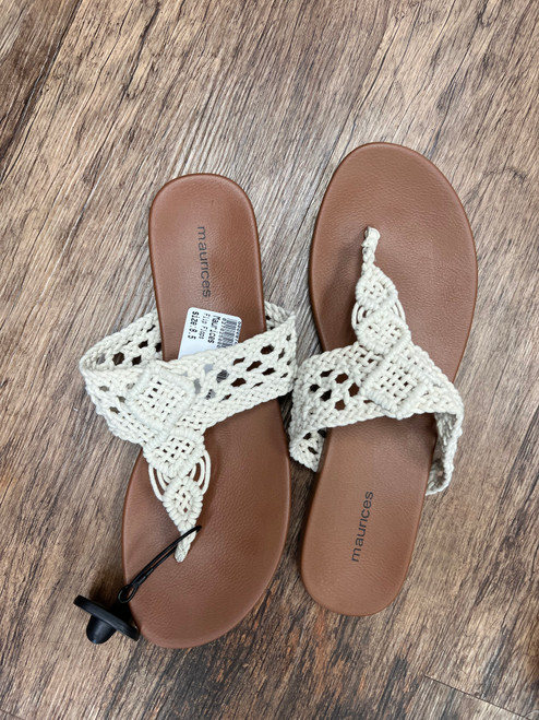 Used Maurices Flip Flops 8.5 60043-S000874219