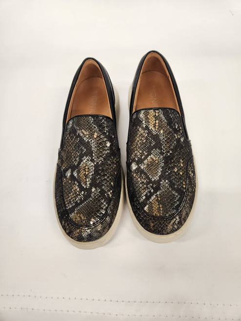 Vist Large View of Product Image Which is Used Vionic Casual Shoes 7.5