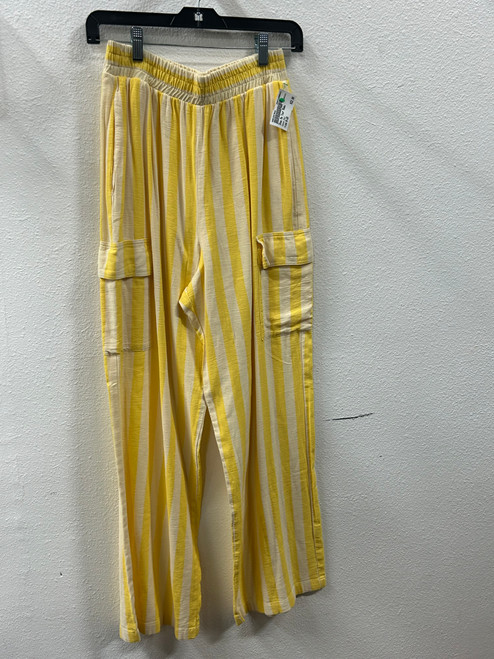 Vist Large View of Product Image Which is Used Show Me Your Mumu Casual Pant 6-28