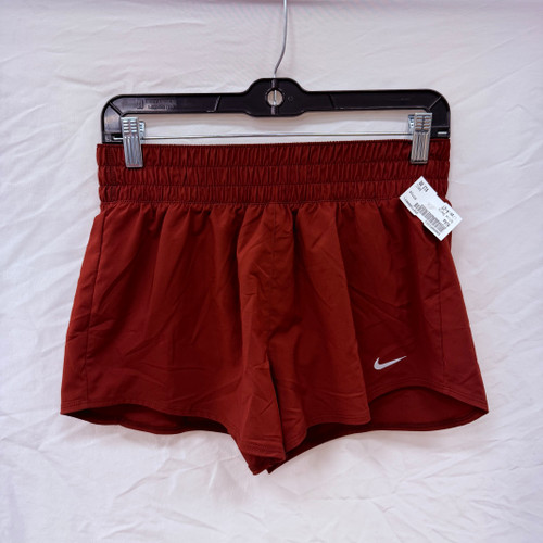 Vist Large View of Product Image Which is Used Nike Active Shorts 4-27