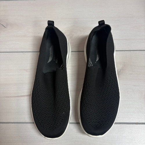 Used Skechers Performance Shoes 9.5 60093-S000356700