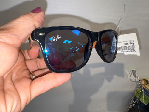 Vist Large View of Product Image Which is Used Ray-Ban Sunglasses 60132-S000099104
