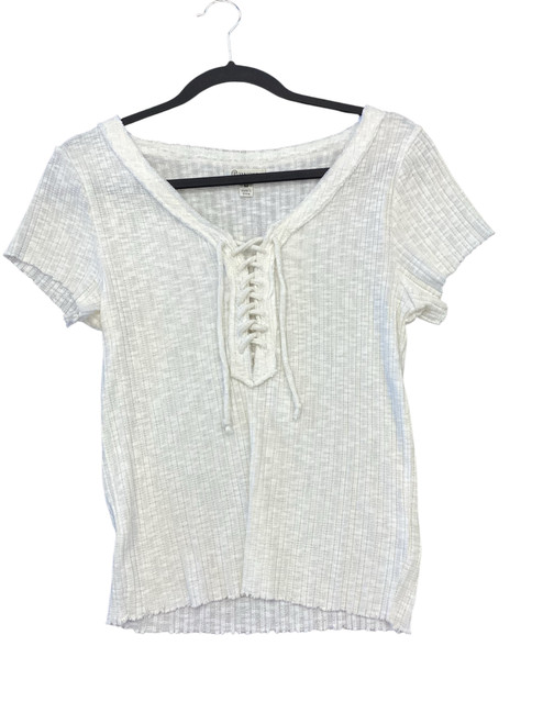 Vist Large View of Product Image Which is Used Versona Short Sleeve Top M-8/10 60136-S000601913