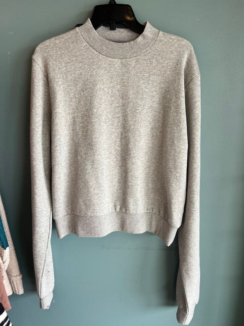 Vist Large View of Product Image Which is Used Unbranded Sweatshirt L-12/14