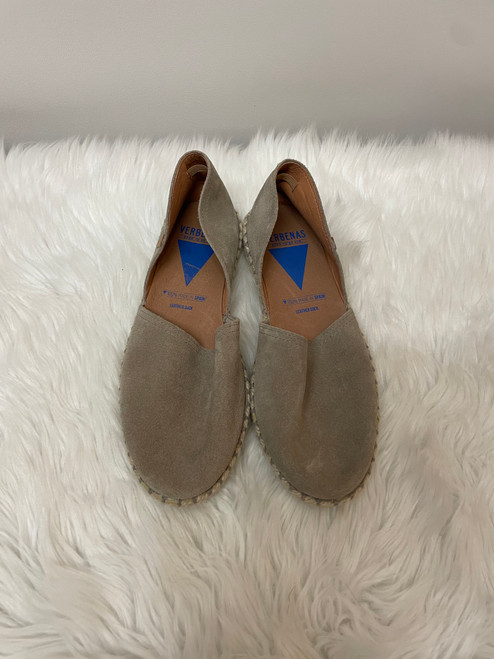 Vist Large View of Product Image Which is Used Unbranded Flats 7.5