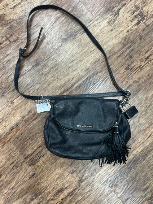 Vist Large View of Product Image Which is Used Michael Michael Kors Small Leather Handbag 60076-S000773501