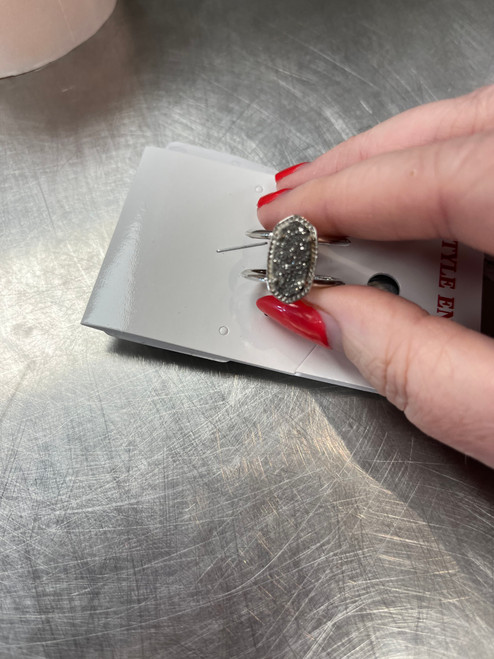 Vist Large View of Product Image Which is Used Kendra Scott Ring